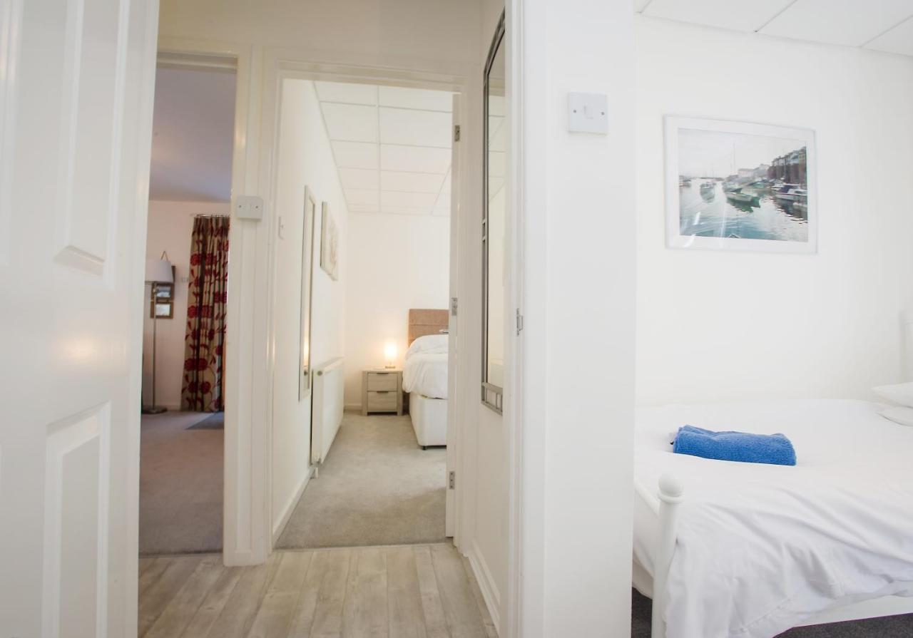 Harbour Apartment At 6 Dolphin Court With Parking Brixham Εξωτερικό φωτογραφία